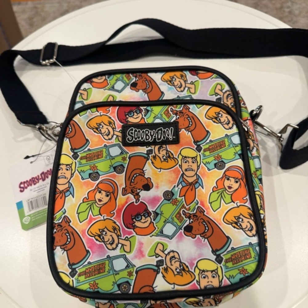 Scooby-Doo Character Print Crossbody Bag with inner pockets & zipper closure